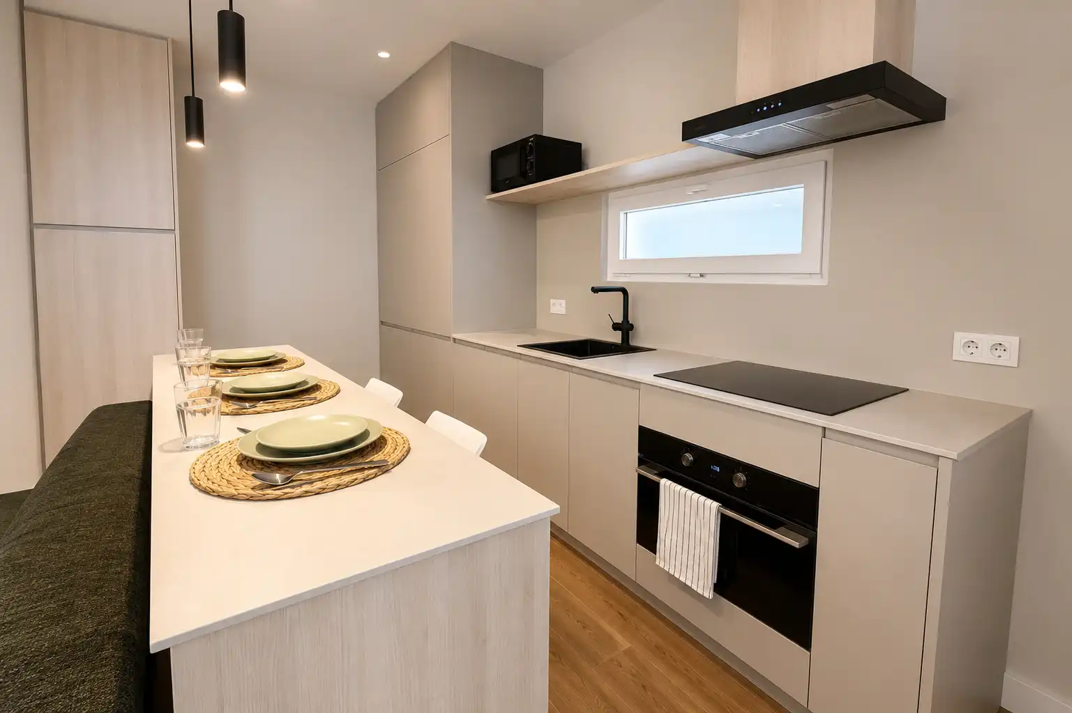Flat to rent in Calle Ramón Sáez de Adana, imagen 6