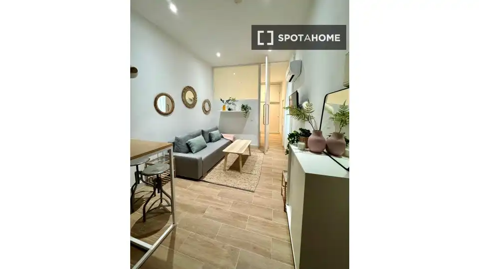 Flat with terrace to rent in Centro, imagen 3