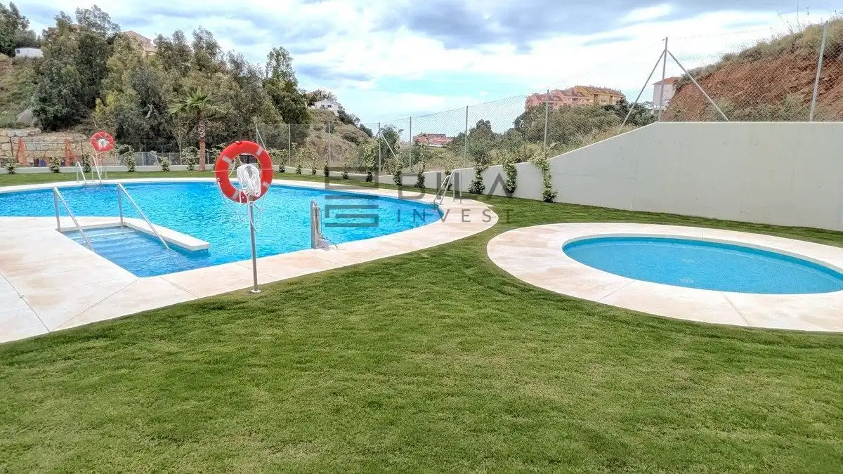 Piso con piscina en venta en Med Hills, imagen 21