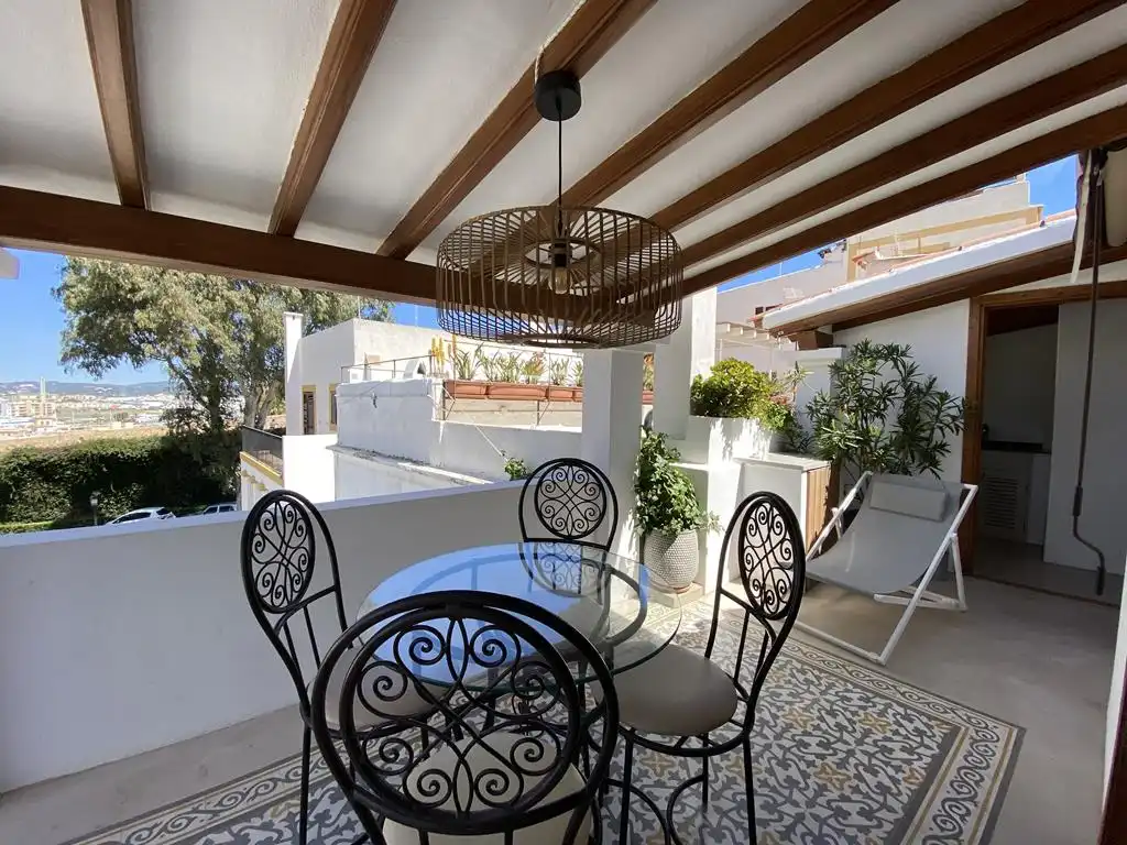 Appartement compact à vendre à Dalt de la Vila - La Marina, imagen 2