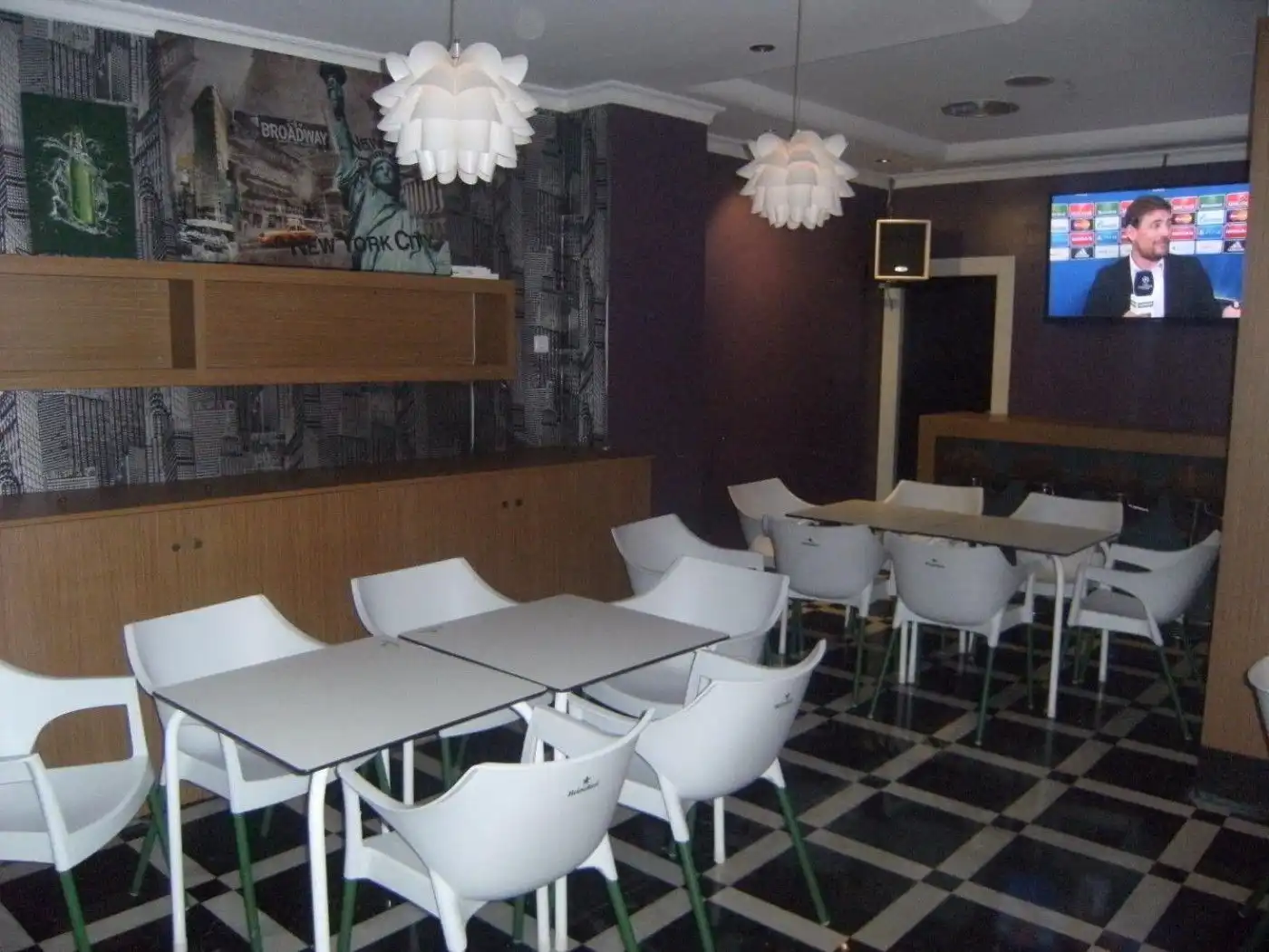 Business premises for sale in Carrer de la Muntanya, imagen 3