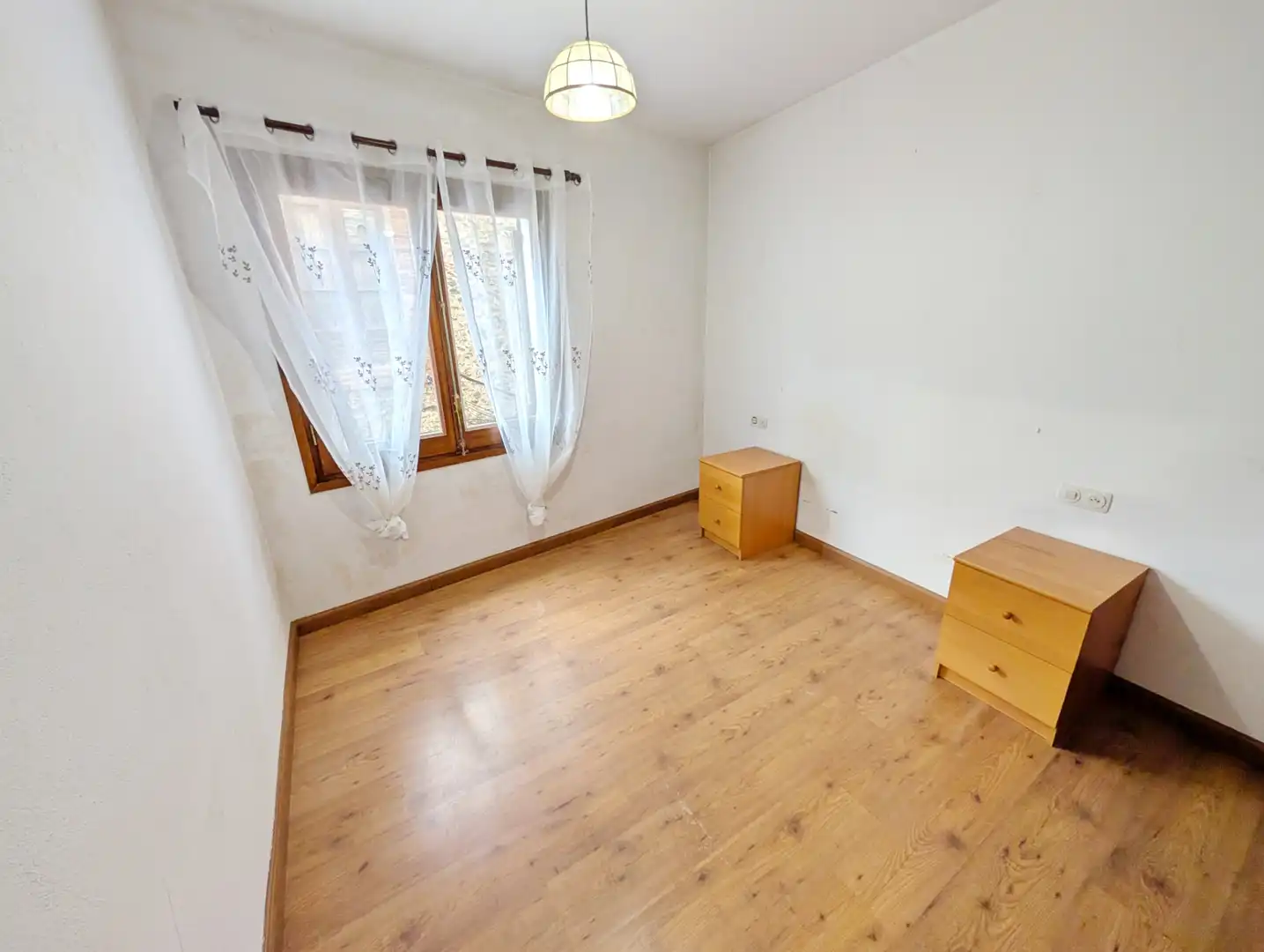 Habitación de Apartamento en venta en Camprodon con Trastero y Amueblado