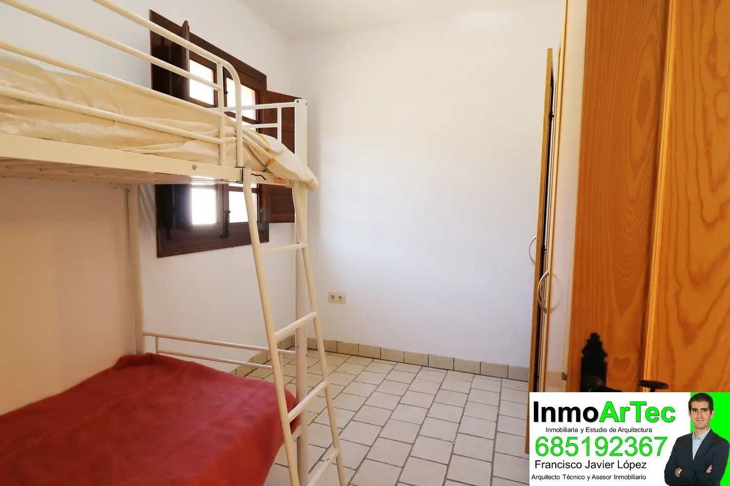 Casa amb piscina en venda a Avenida Rodríguez de la Fuente de Íllora 56, imagen 7