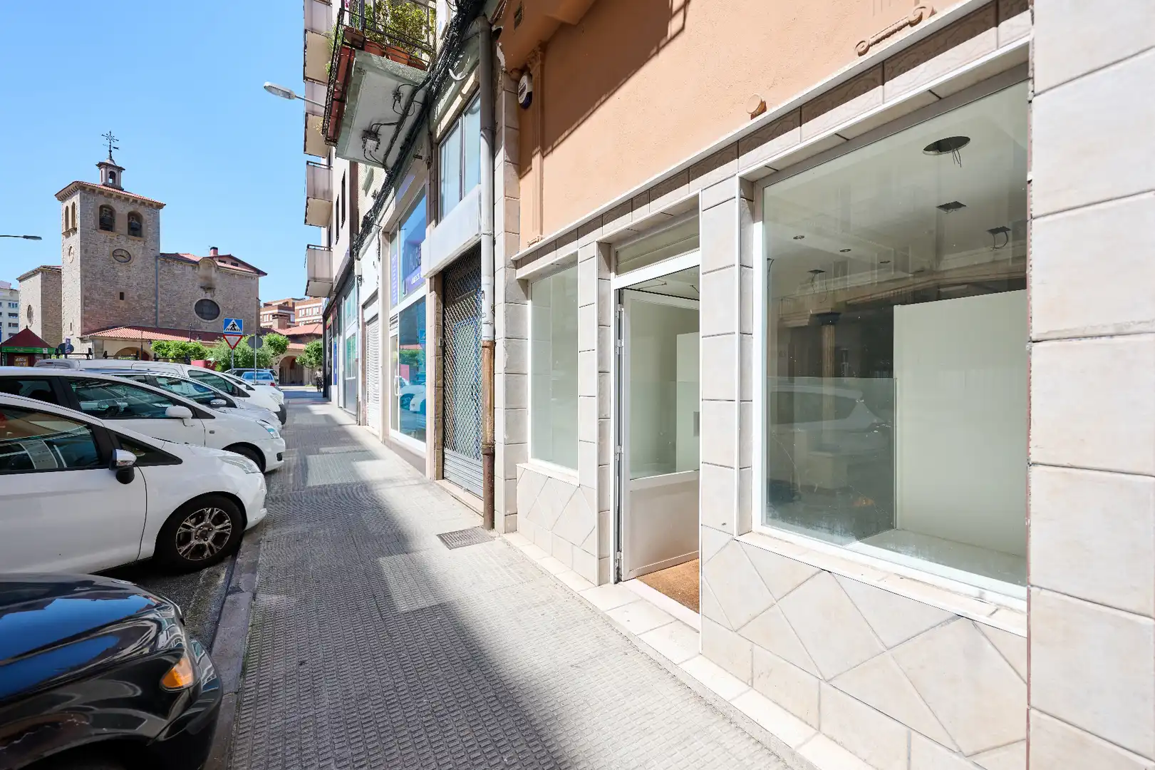 Local en venta en Burlada / Burlata