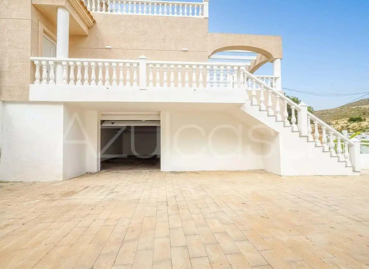 Terrace of Detached homes for sale in El Campello  with Air Conditioner, Terrace and Alarm