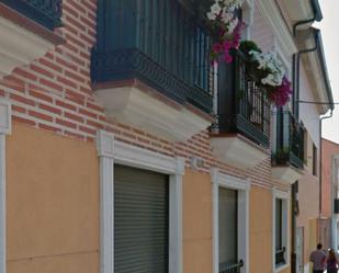 Exterior view of Flat for sale in Tudela de Duero  with Heating, Parquet flooring and Storage room