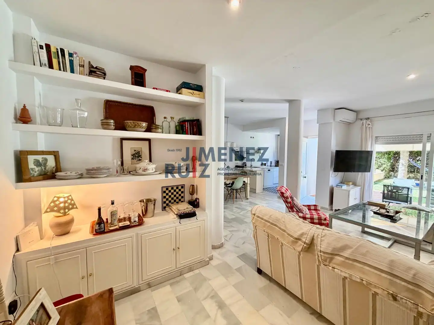 Sala de estar de Casa adosada en venta en El Puerto de Santa María