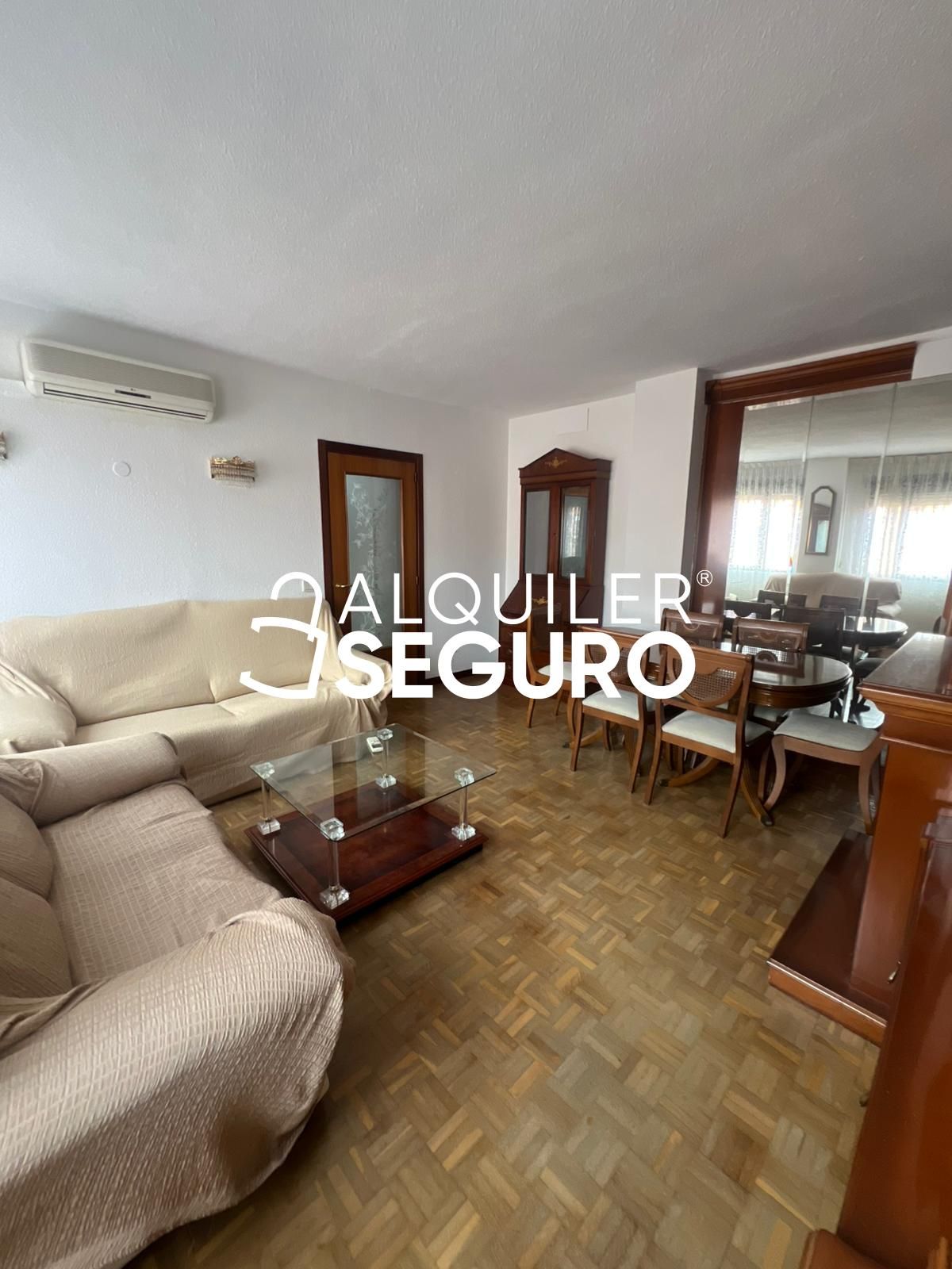 Sala d'estar de Pis de lloguer en  Madrid Capital amb Aire condicionat, Calefacció i Terrassa