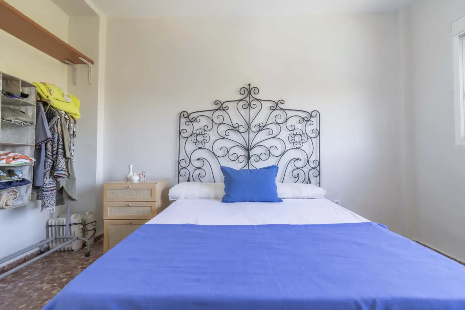 Habitación de Casa o chalet en venta en Guillena con Jardín privado, Terraza y Piscina