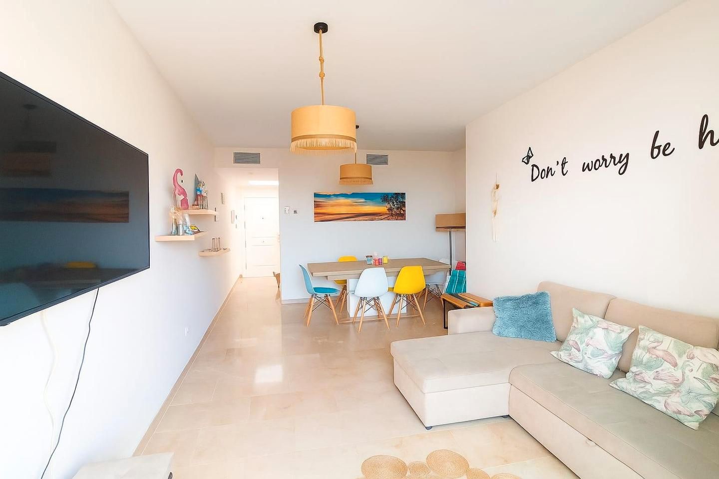 Sala d'estar de Àtic en venda en Manilva amb Aire condicionat, Calefacció i Terrassa