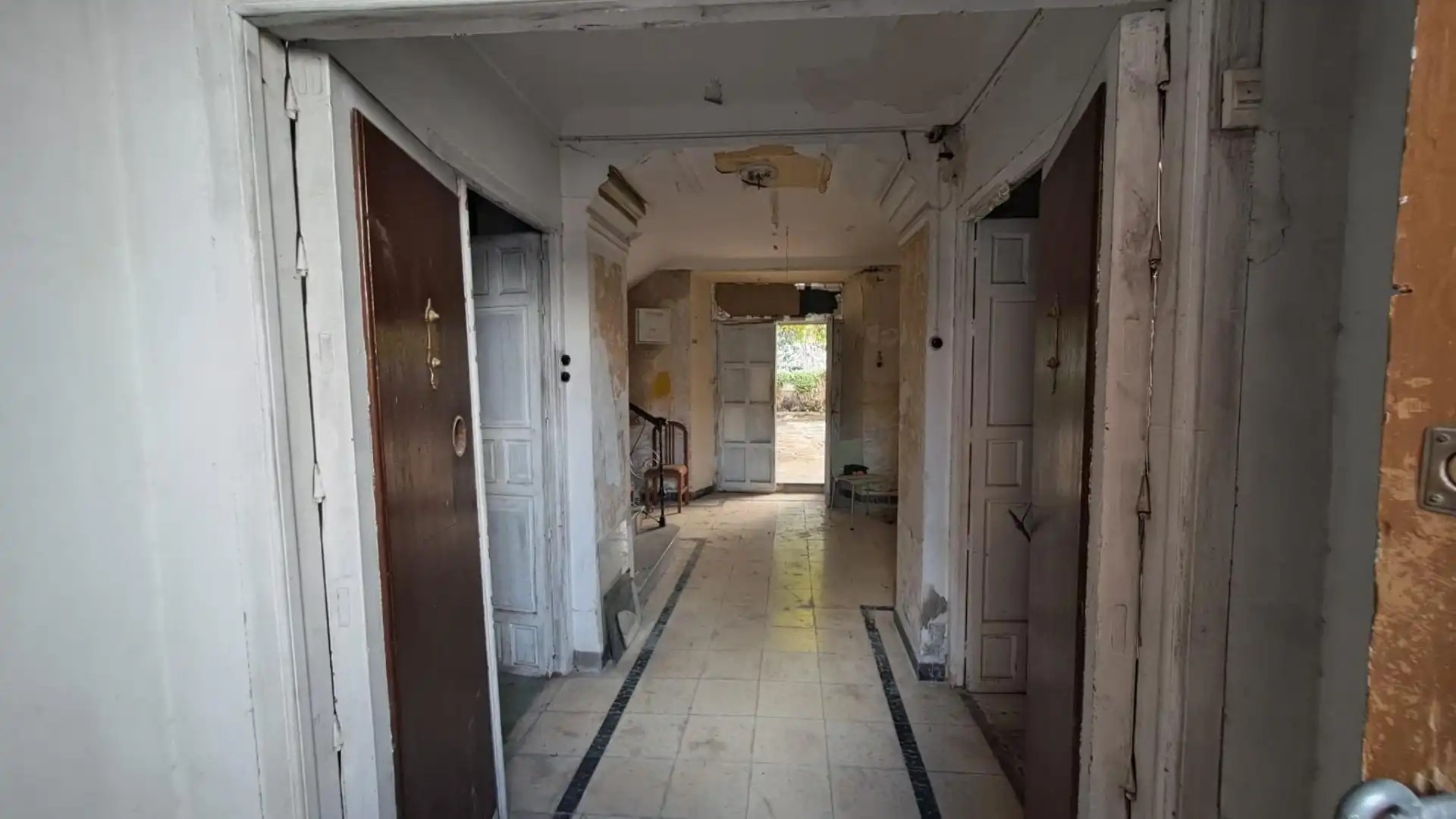 Detached homes for sale in Loja  with Terrace