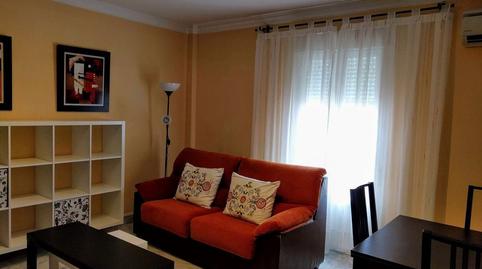 Foto 3 de Casa adosada en venda a Doctor Francisco Cobos, Centro, San Fernando