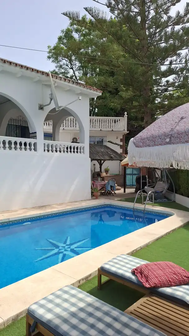 Piscina de Casa o chalet de alquiler en Fuengirola con Terraza, Amueblado y Balcón
