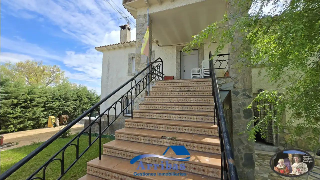 Exterior view of Houses for sale in Escalona  with Heating, Private garden and Terrace