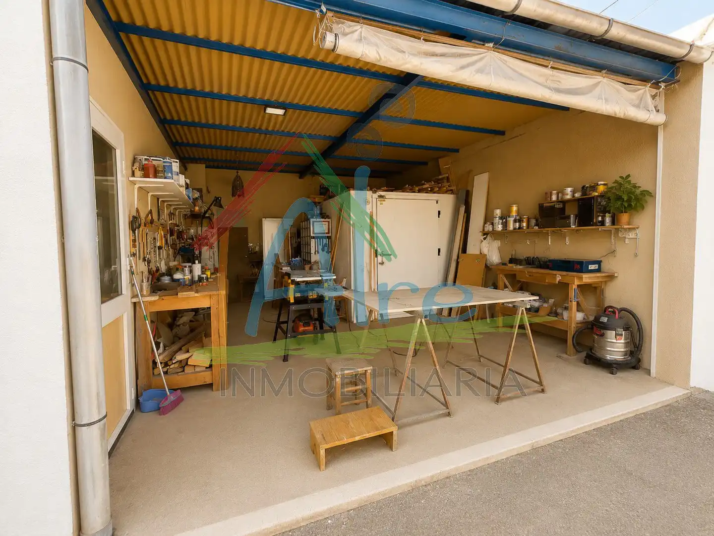 Industrial buildings for sale in Ventiseis de junio, Almonte ciudad