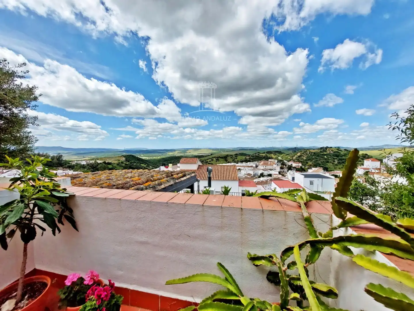 Exterior view of Detached homes for sale in Alcalá de los Gazules  with Heating