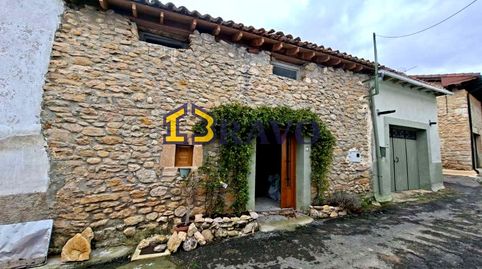 Foto 2 de Casa adosada en venta en Merindad de Cuesta-Urria, Burgos