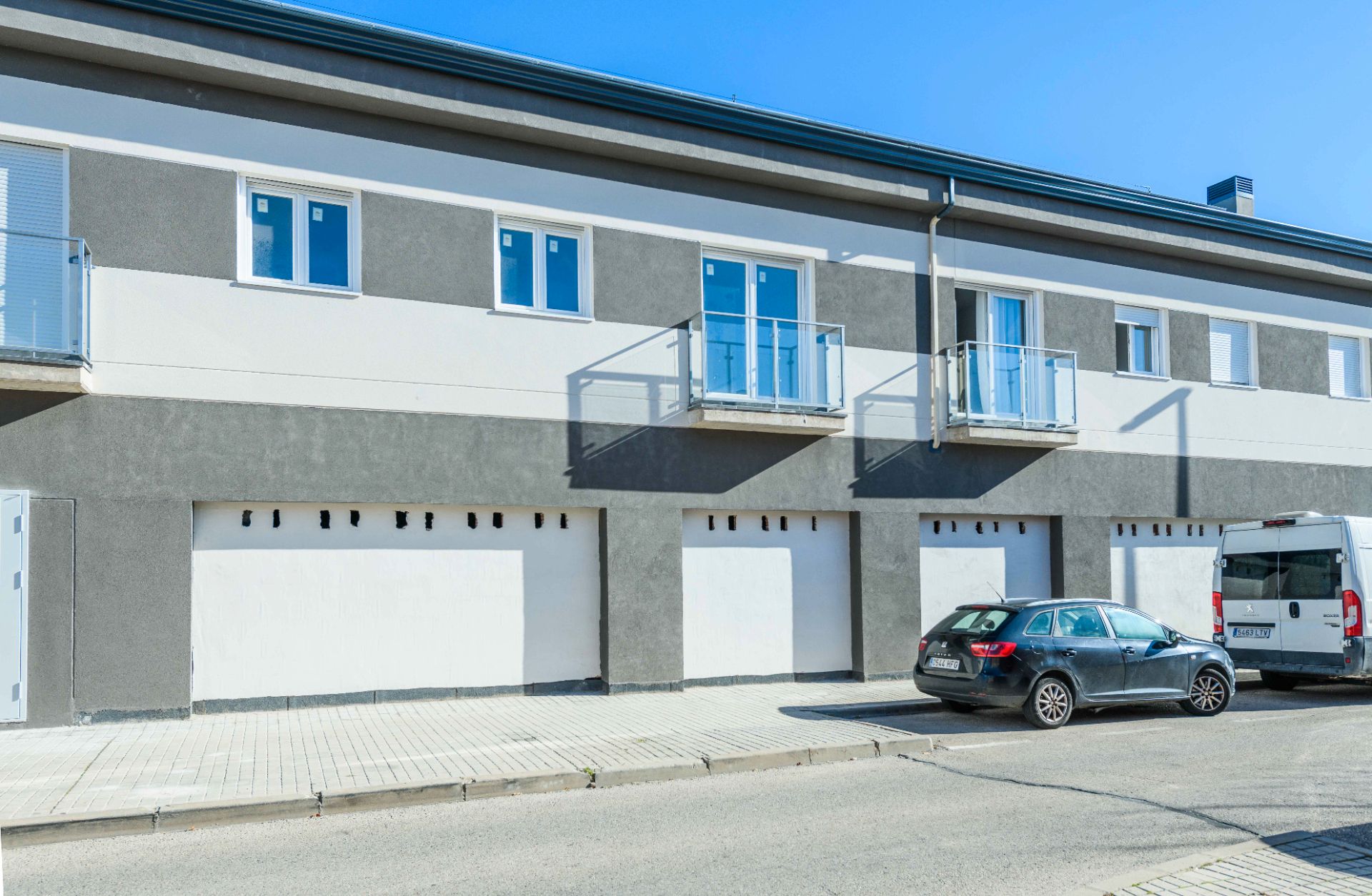 Exterior view of Flat for sale in Meco  with Balcony