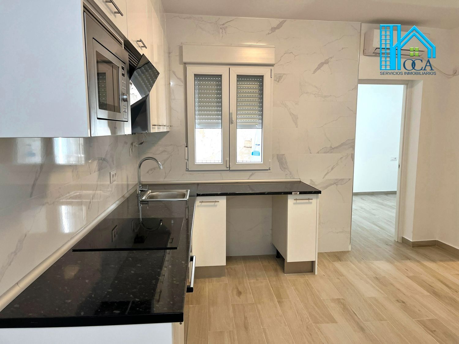 Flat for sale in Calle de Lavapiés, 42, Embajadores - Lavapiés, Centro