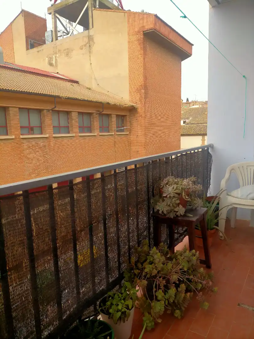 Terraza de Piso en venta en Ejea de los Caballeros con Amueblado y Balcón