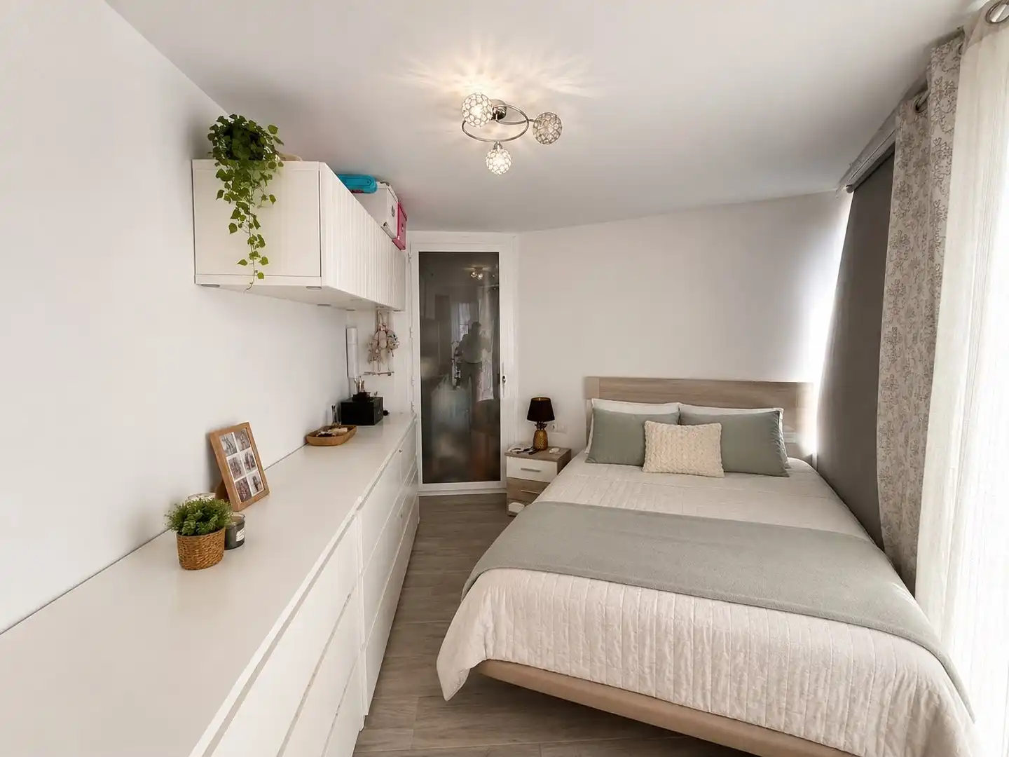 Bedroom of Flat for sale in Torrox  with Air Conditioner, Private garden and Storage room