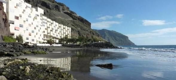 Vista exterior de Pis de lloguer en  Santa Cruz de Tenerife Capital amb Terrassa, Moblat i Balcó