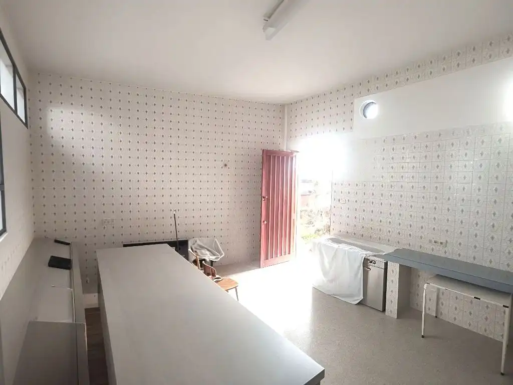 Cocina de Edificio en venta en Valverde de Mérida