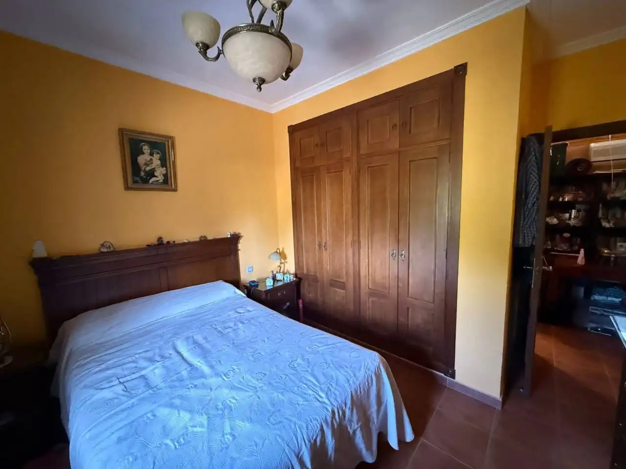 Dormitori de Casa o xalet en venda en La Rinconada amb Aire condicionat, Jardí privat i Terrassa