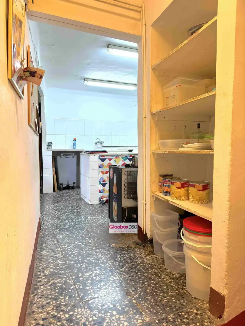 Local comercial en venda a Carrer de Lluís Companys i Jover 2, imagen 46