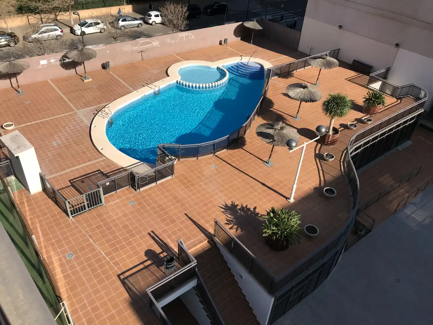 Piscina de Pis de lloguer en Valencia amb Aire condicionat, Calefacció i Traster