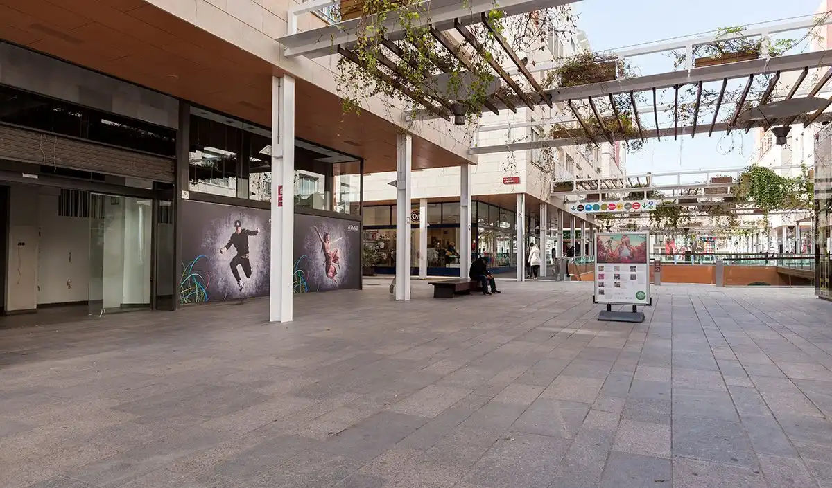 Gewerbefläche zur Miete in CALLE RAVAL DEL PALLOL 1