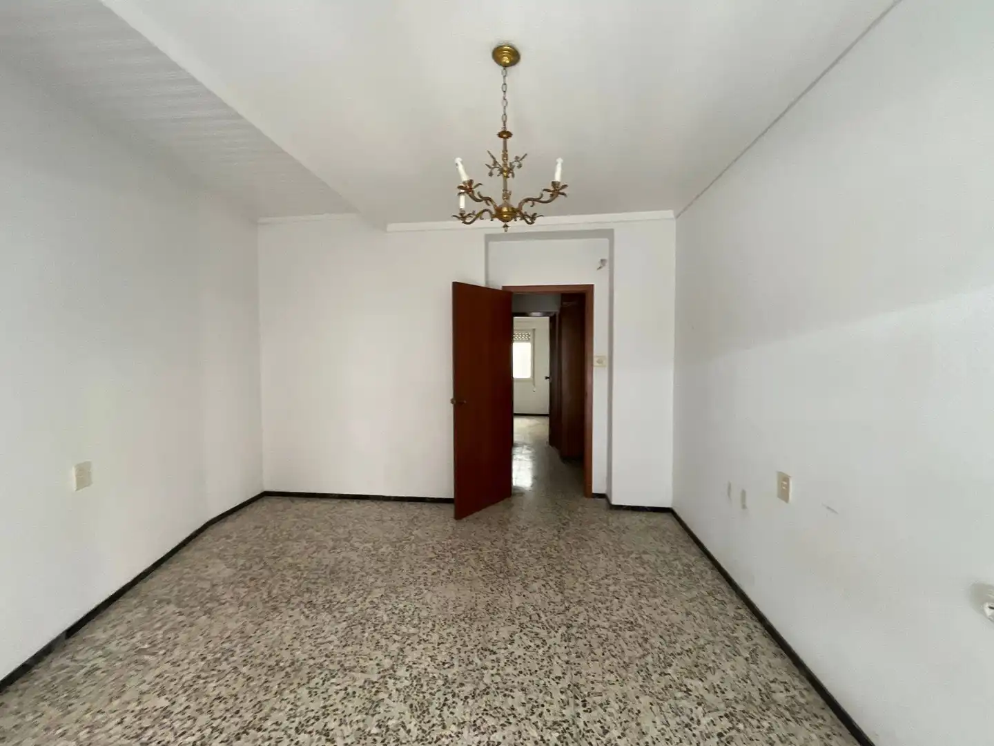 Flat for sale in Elche / Elx  with Storage room and Balcony