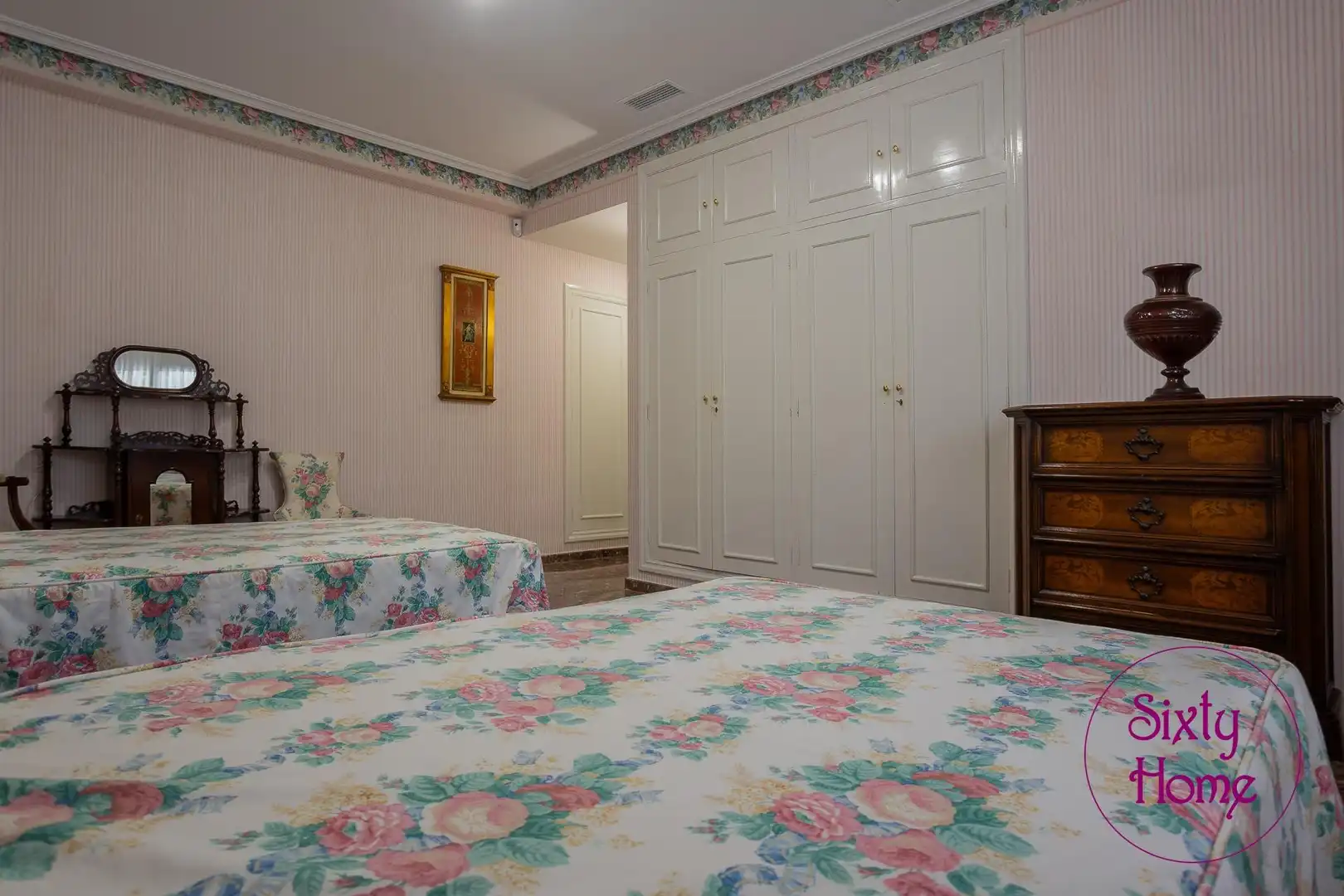 Dormitori de Casa o xalet en venda en Zaragoza amb Aire condicionat, Calefacció i Jardí privat