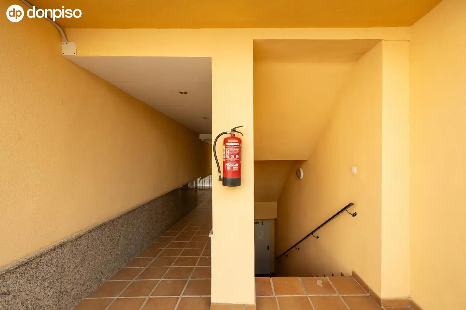 Apartamento en venta en Villa de Otura con Aire acondicionado, Terraza y Balcón
