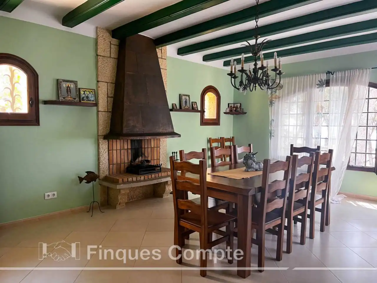 Comedor de Casa o chalet en venta en Roda de Berà con Jardín privado, Terraza y Piscina