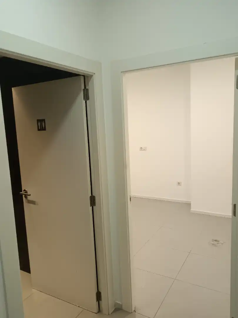 Business premises for sale in Llombai, imagen 8
