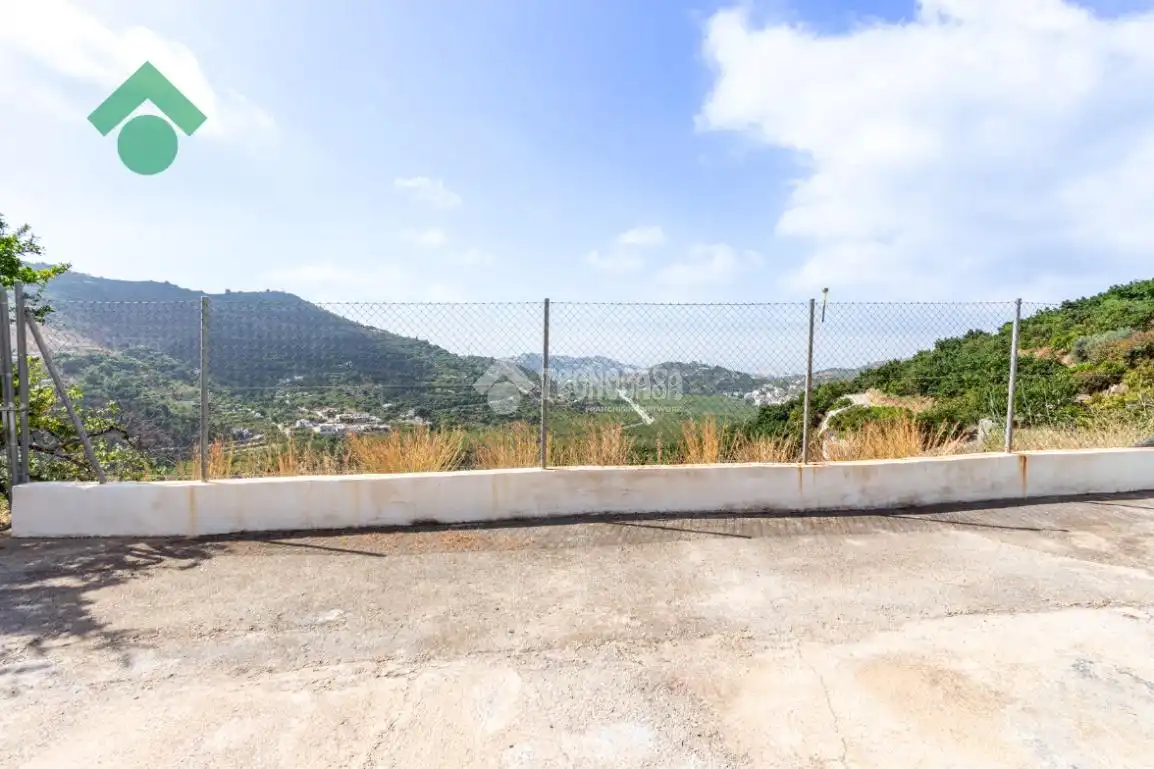 Finca rústica en venta en Almuñécar con Piscina