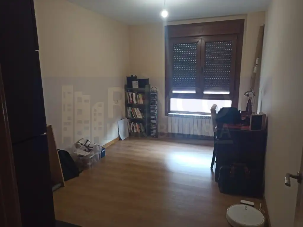Habitación de Piso en venta en Tricio
