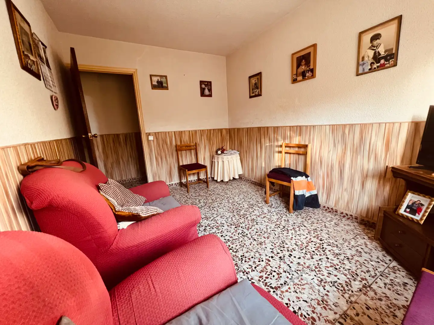 Sala d'estar de Casa o xalet en venda en Talamanca de Jarama amb Calefacció, Moblat i Forn