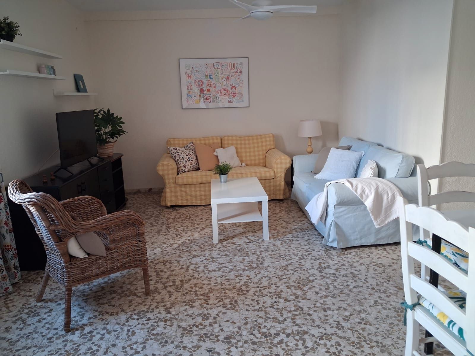 Wohnung zur Miete in Calle Jesús y María, Zona Centro, Centro