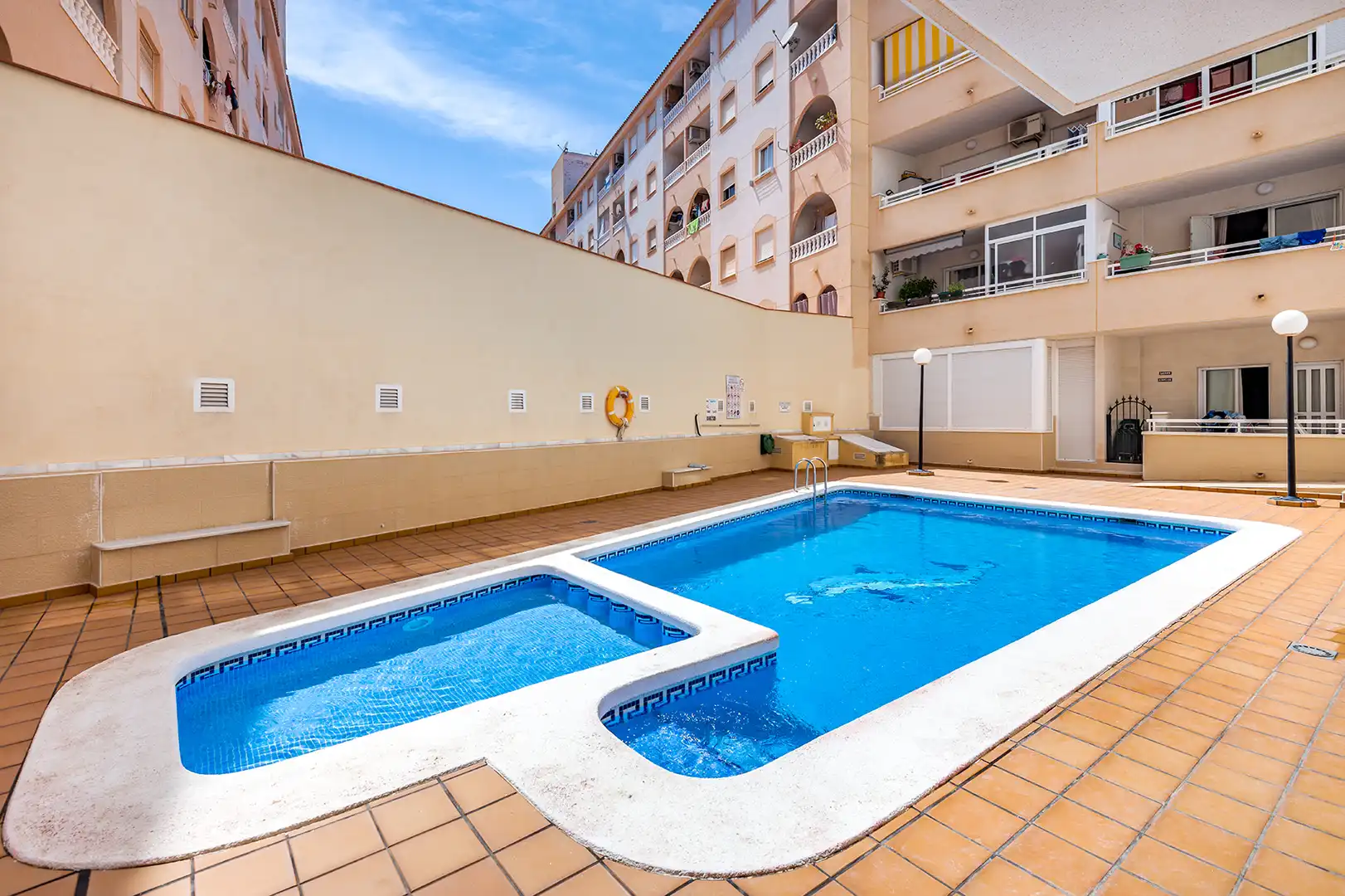Apartamento con terraza en venta en Calle Patricio Zammit 61, imagen 38