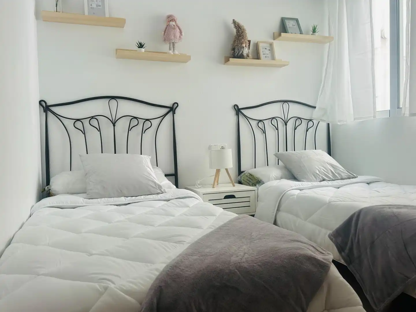 Schlafzimmer von Wohnungen zum Verkauf in Pilar de la Horadada mit Möbliert und Alarm