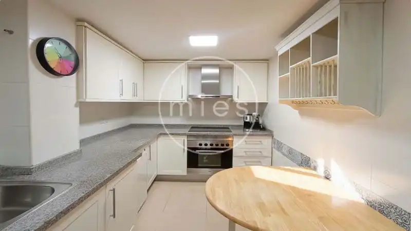 Kitchen of Flat for sale in Aldaia  with Air Conditioner, Heating and Terrace