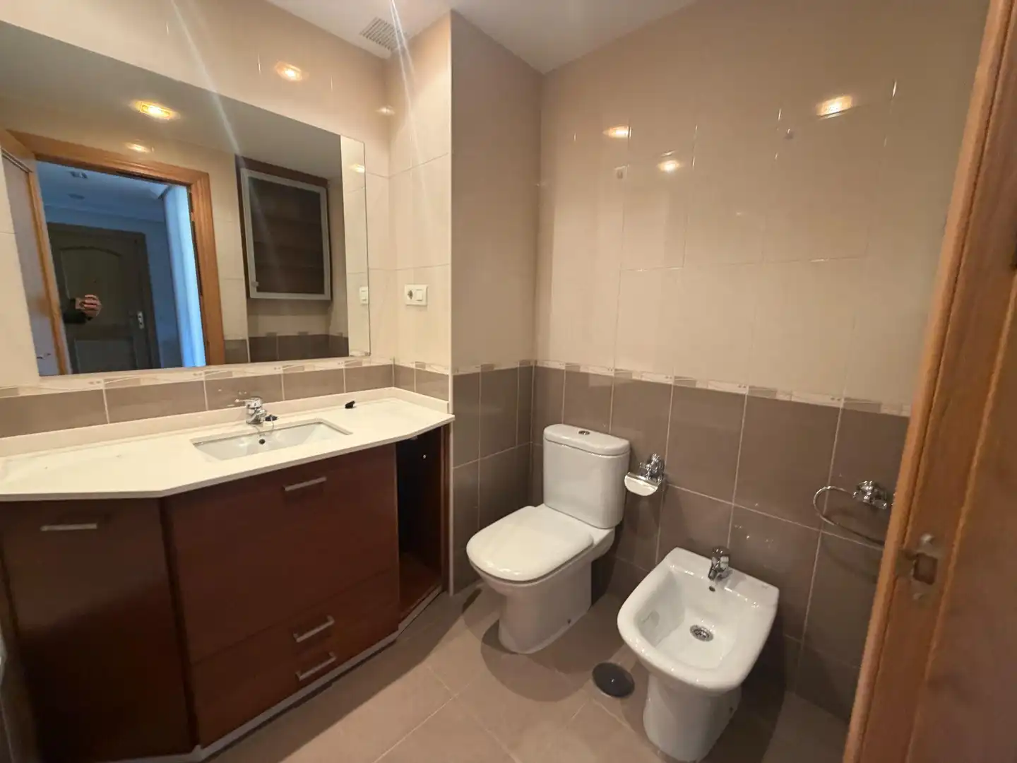 Bathroom of Flat for rent in Nava, Asturias