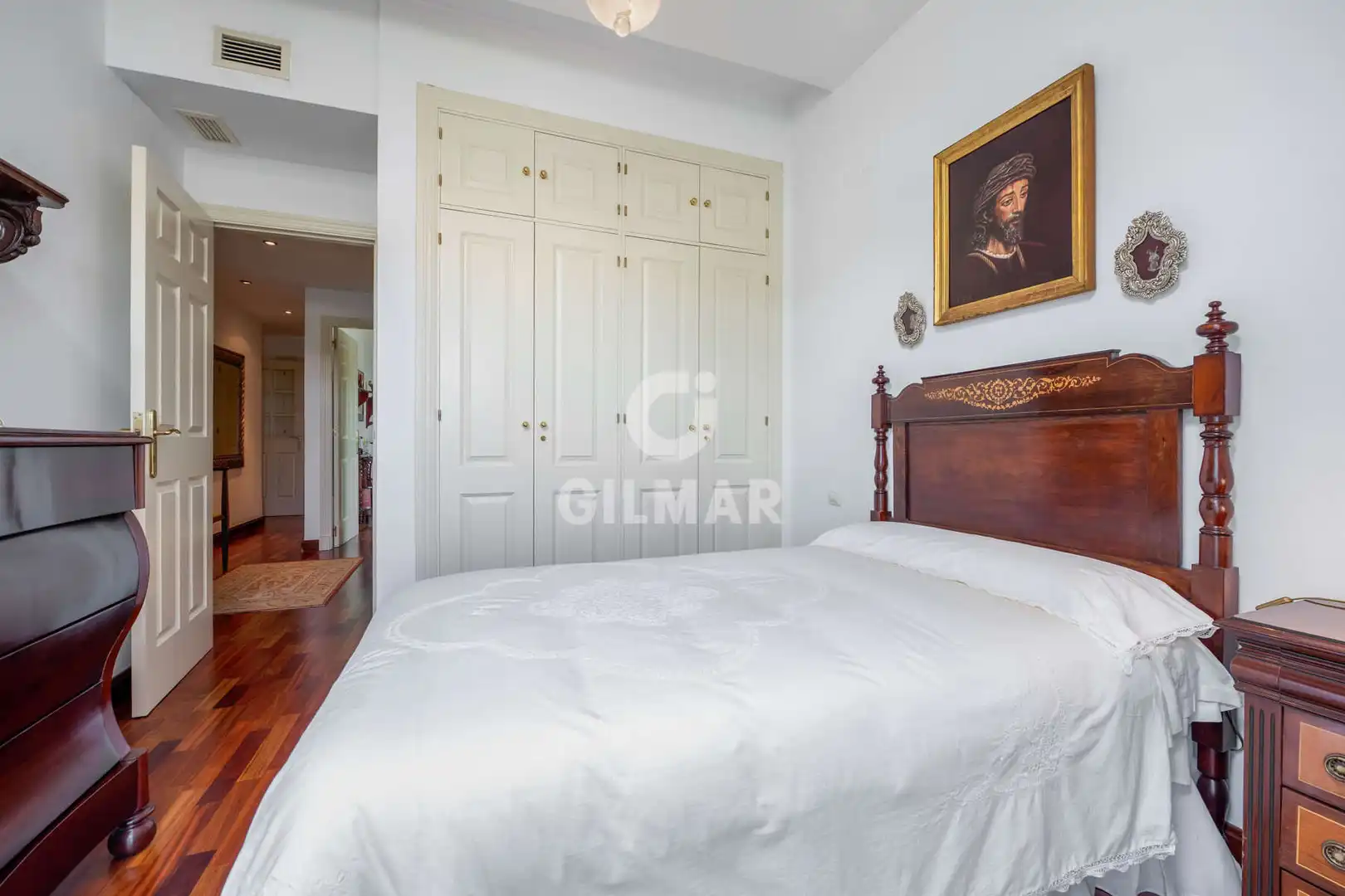 Bedroom of Flat for sale in Sevilla  with Heating, Private garden and Storage room