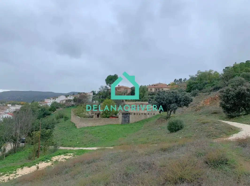 Residencial en venda en Ambite