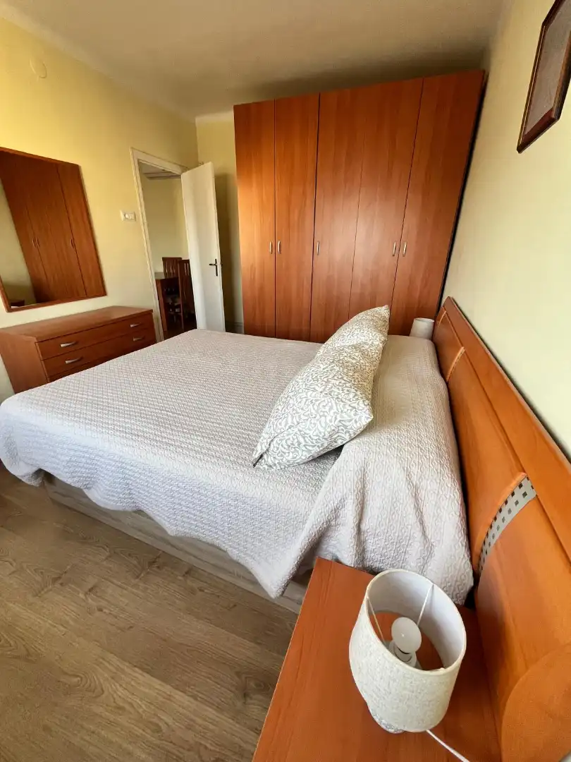 Dormitori de Pis en venda en L'Hospitalet de Llobregat amb Aire condicionat, Calefacció i Parquet