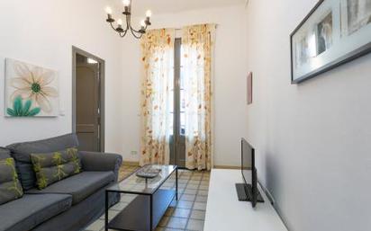 Living room of Flat for sale in  Barcelona Capital