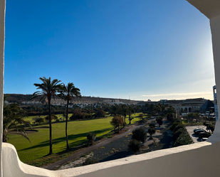 Vista exterior de Apartament en venda en El Ejido amb Aire condicionat, Terrassa i Piscina comunitària