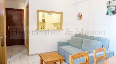 Foto 4 de Piso en venta en Calle Cerro Largo, Montemar, Torremolinos